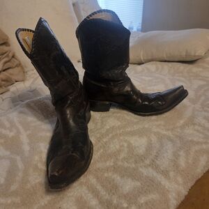 Men's Distressed Black Western Boots